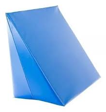 Encosto Triangular Capa Impermeável | Cirurgica São Gabriel