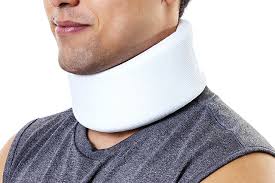 Colar Cervical de Espuma Branco